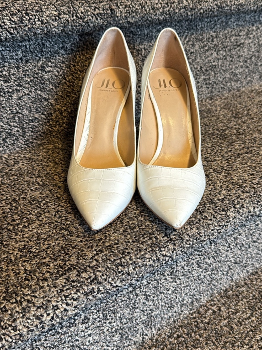 Jennifer Lopez White Croc-Embossed Pointed Toe Pumps